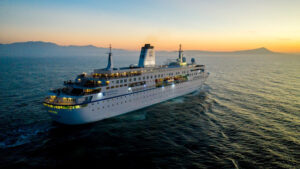 Hillel of Colorado on the High Seas